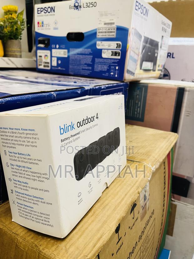 Check Out OriginalBlink Outdoor 4 Wireless Security Cameras · Photo 2