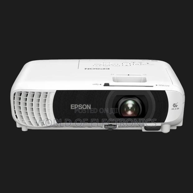 Epson Projector Eb-W55 4000 Lumens · Photo 4