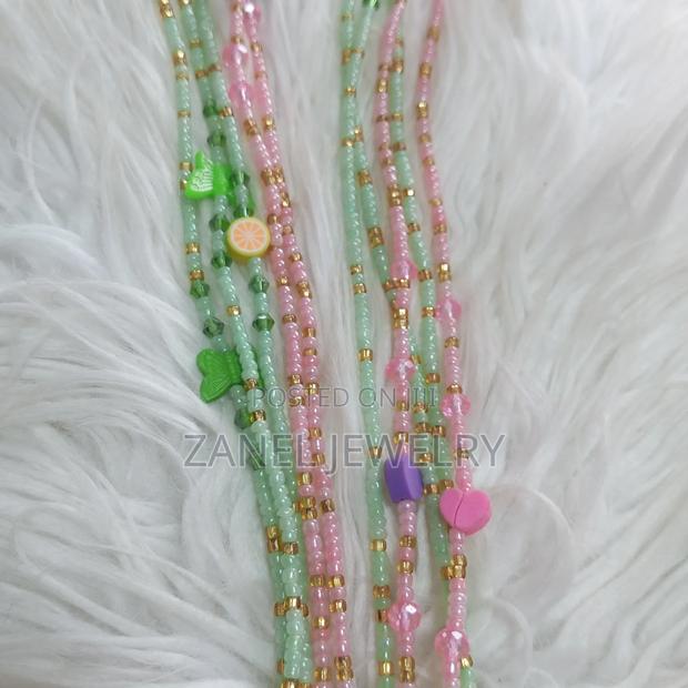 Colourful Waist Beads · Photo 4