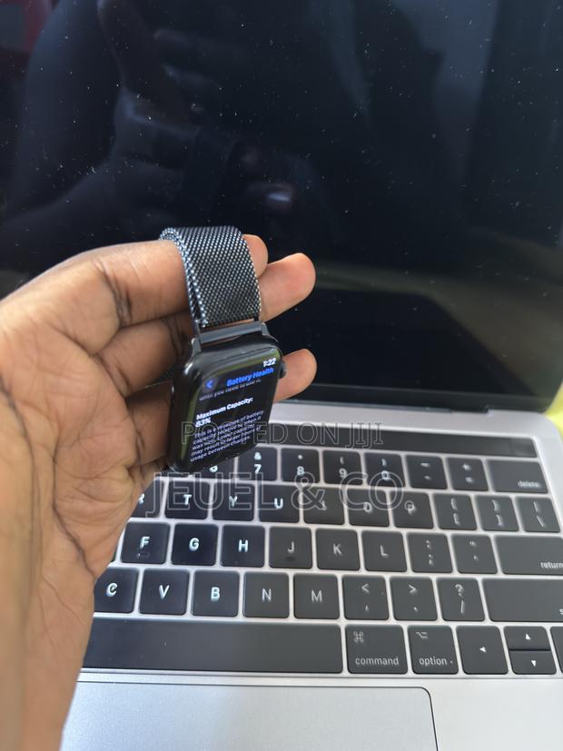 Apple Watch Series 8 45mm photo 4