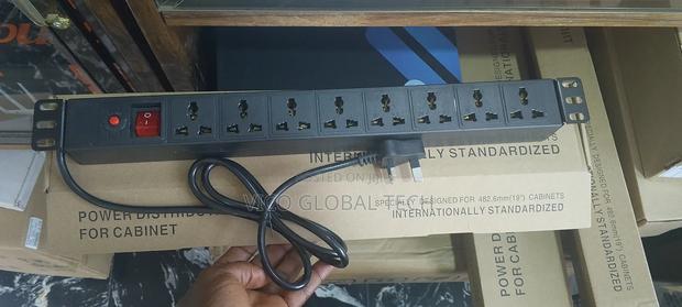 8way Pdu Extension Bord · Photo 2