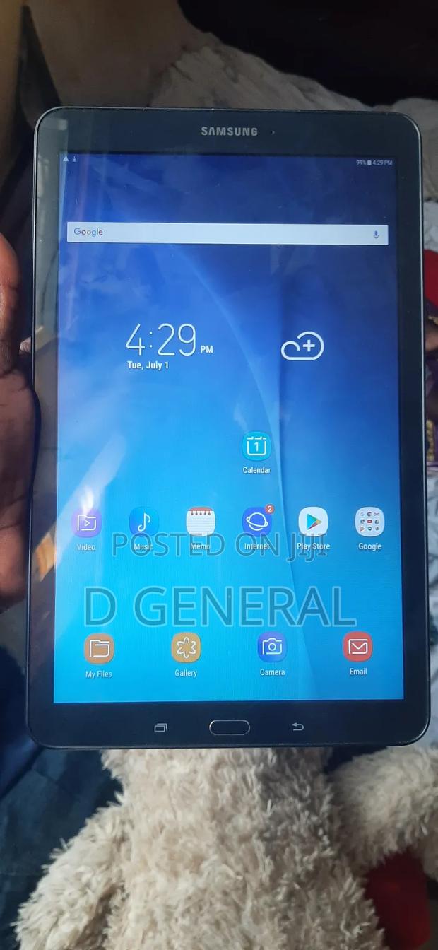 Samsung Galaxy Tab E 9.6 16 GB Black · Photo 2
