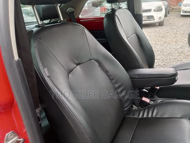Volkswagen Beetle 2010 Red photo 5