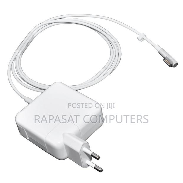 Apple Macbook 14.5v 3.1a 45w L-Type Charger · Photo 4