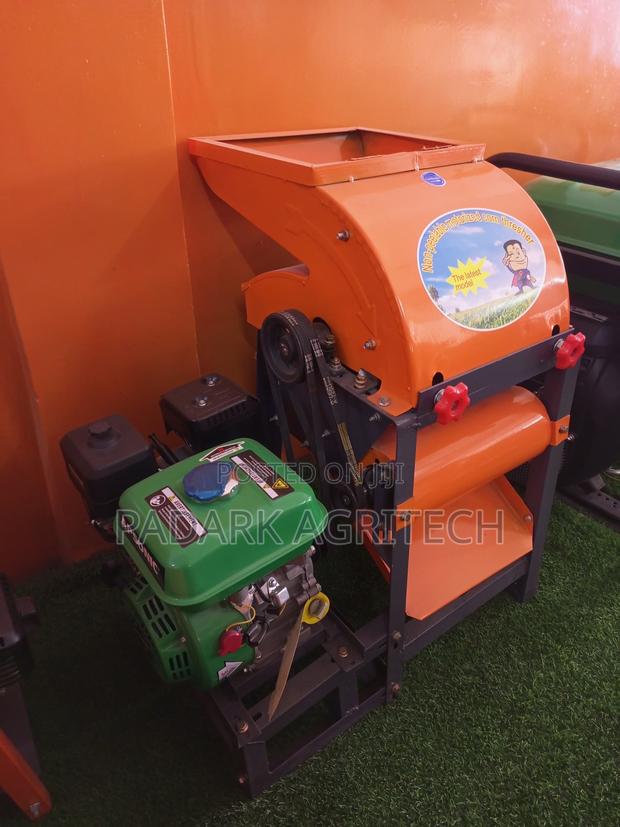 Maize Thresher With Petrol Engine · Photo 2