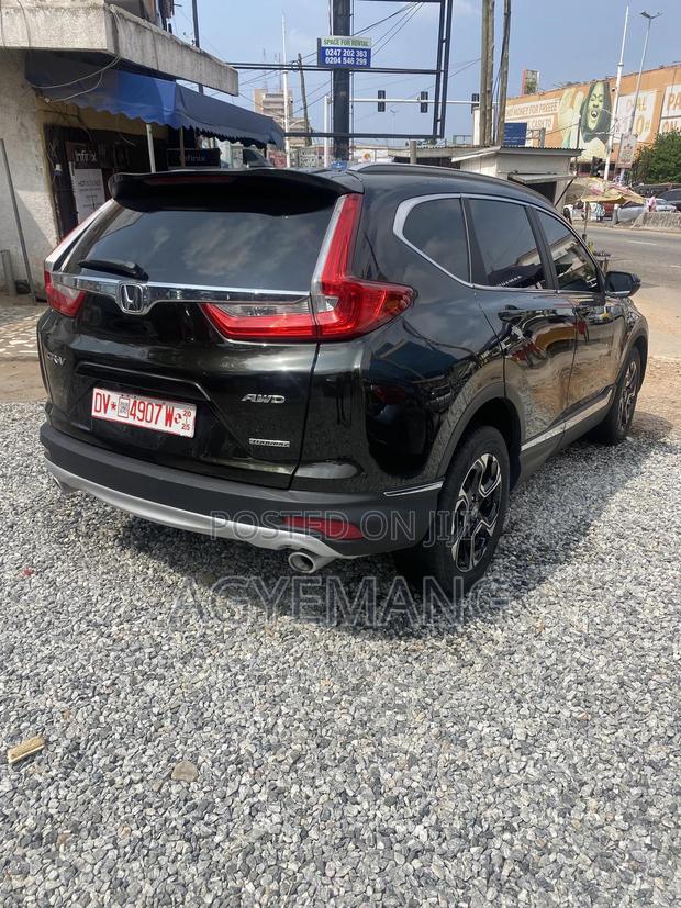Honda CR-V Touring AWD 2018 Green photo 5