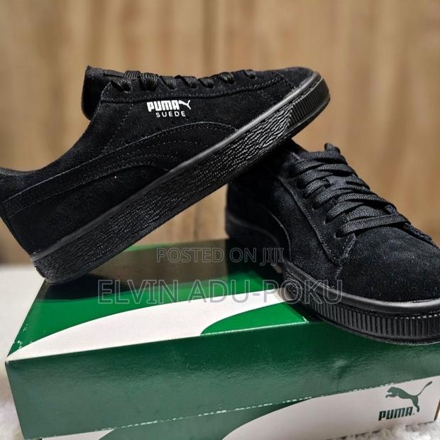 Puma Suede Classic "Triple Black" · Photo 3