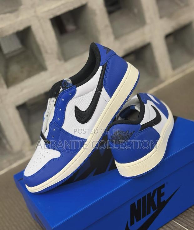 Air Jordan 1 Low Og Game Blue · Photo 4