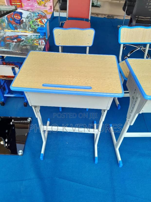 Adult Study Desk With a Chair · Photo 2