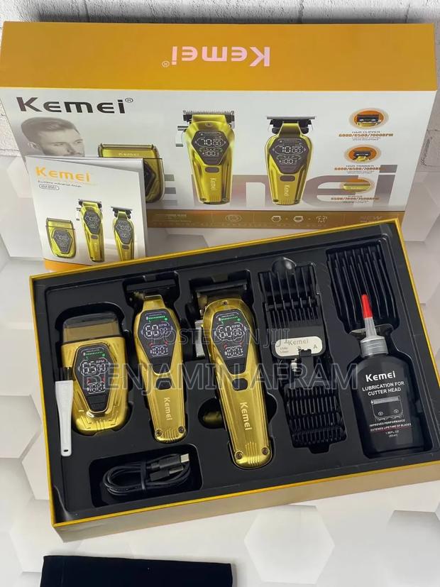 Professional 3 in 1 Trimmer, Shaver and Clippers · Photo 3