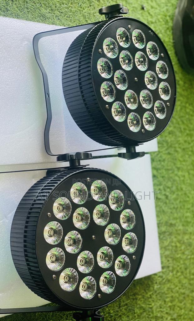 18 Lamps Flat Led Par Can [1 Pair] · Photo 3