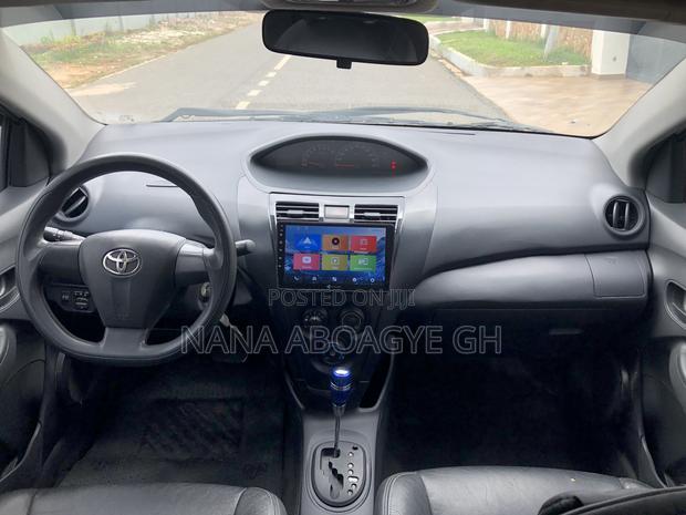 Toyota Belta 2010 Gray