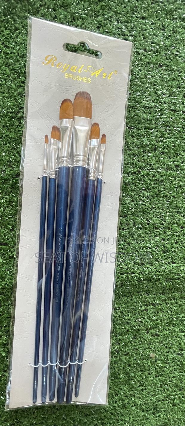 Royal Art Brush · Photo 2
