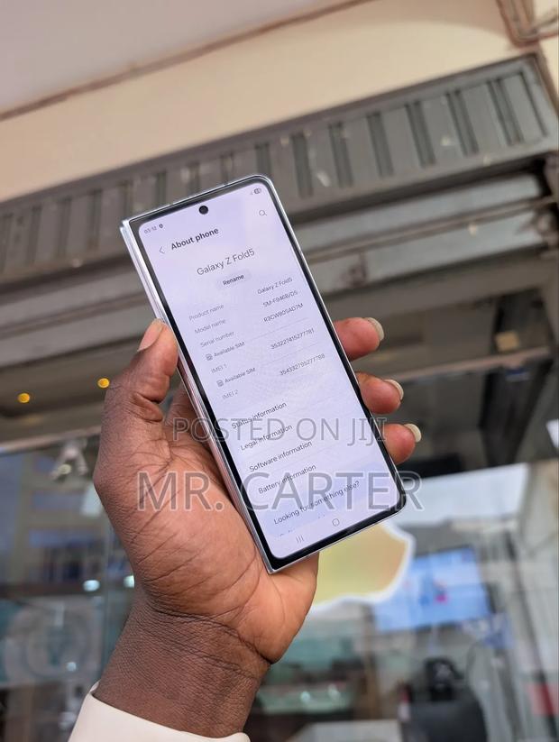 New Samsung Galaxy Z Fold 5 256 GB Blue photo 13
