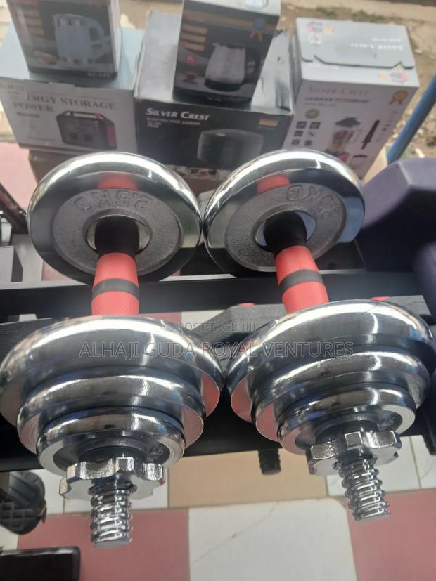 20kg Adjustable Dumbells · Photo 3