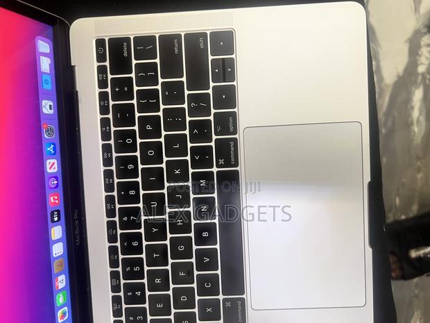 Laptop Apple MacBook Pro 2017 8GB Intel Core I5 SSD 256GB photo 7