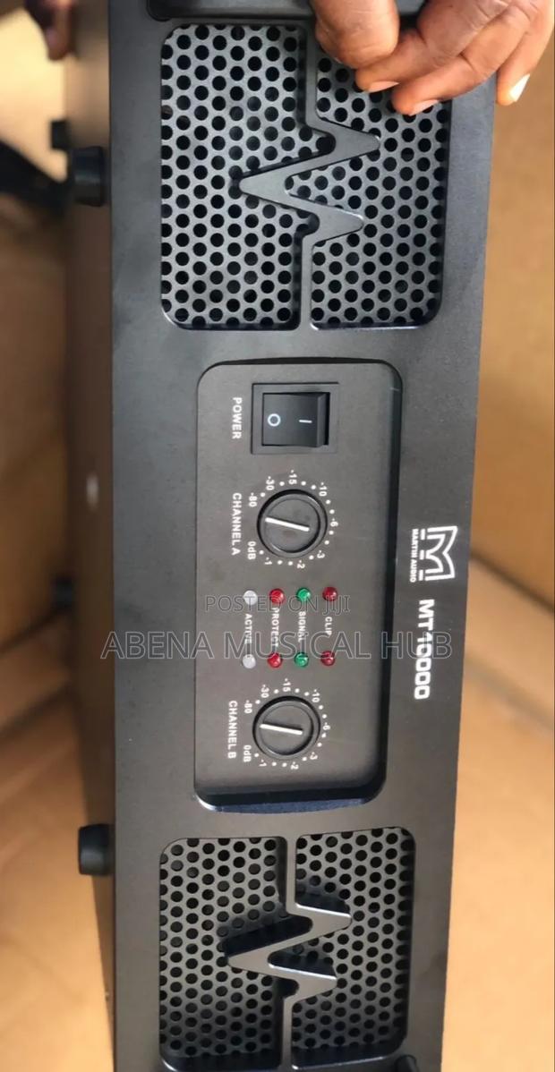 Mid Amplifier/Martin Audio 1000watt 2in1 · Photo 3