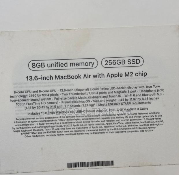 Laptop Apple MacBook Air 2022 M2 8GB Apple M2 SSD 256GB photo 3
