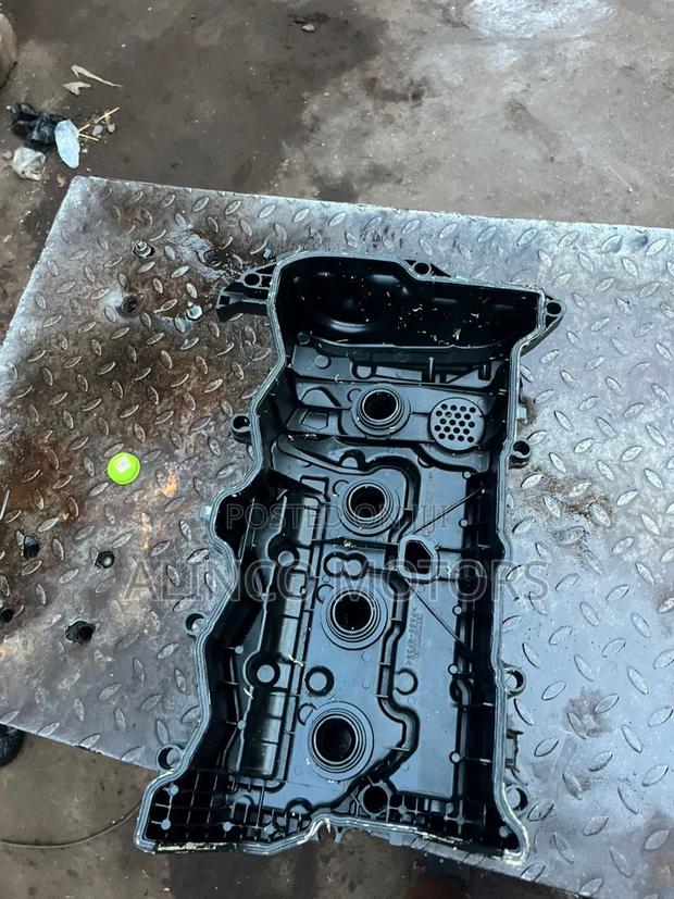 Honda Accord/CRV 2014,2015,2016 Etc 2.4l Engine Valve Cover photo 2