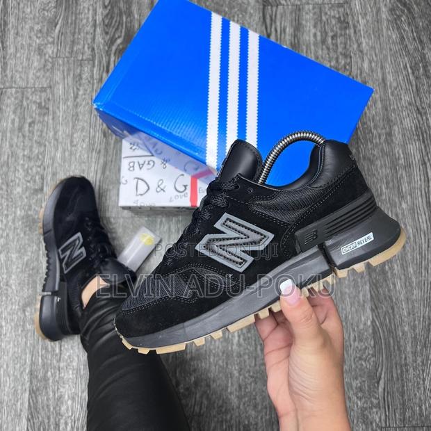 New Balance Unisex Encap Reveal “ Core Black” · Photo 3