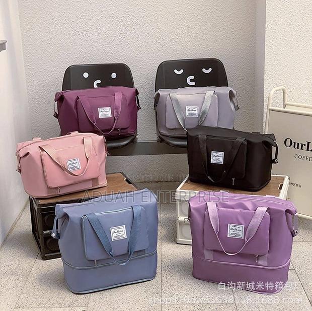 Waterproof Lady’S Bag · Photo 1