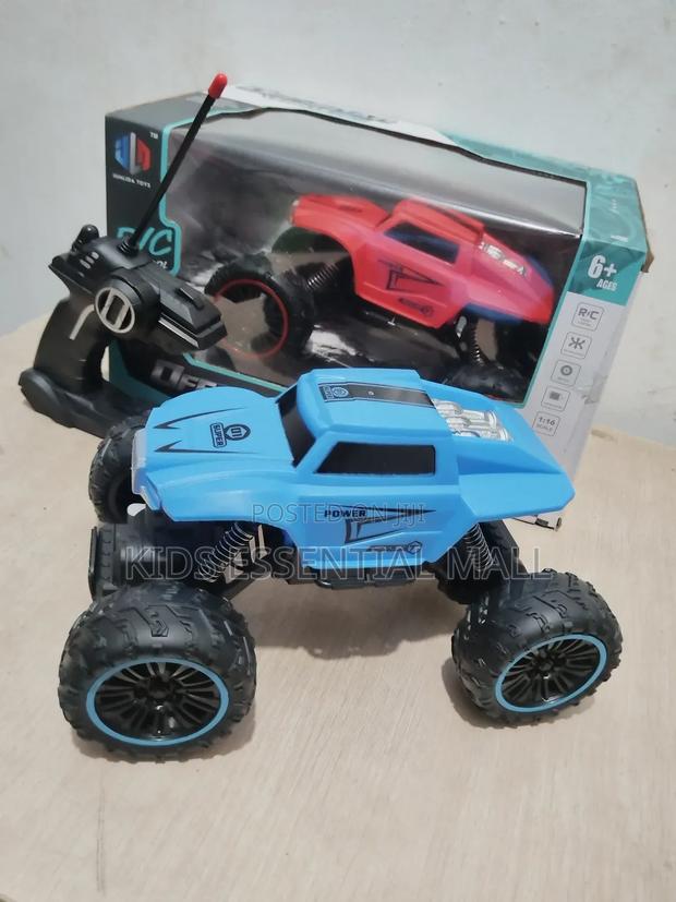 Remove Control Car for Children · Photo 3