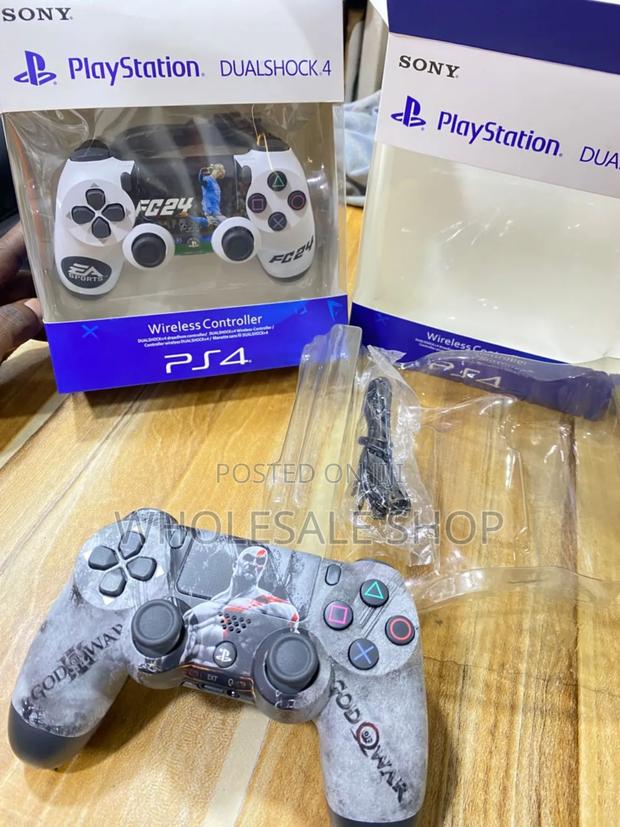 Ps4 ( Play Station 4 Controller) photo 2