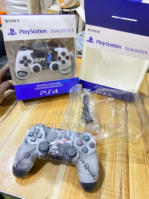 Ps4 ( Play Station 4 Controller) photo 4