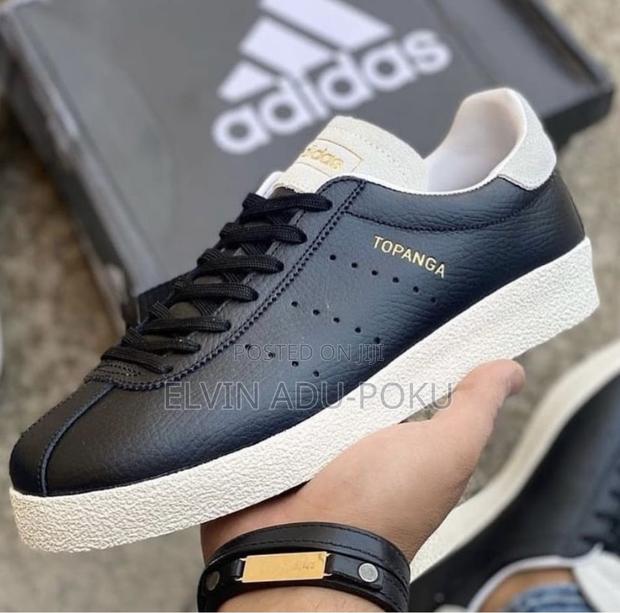 Topanga Core Black/ Off White Sole Sneakers. · Photo 3
