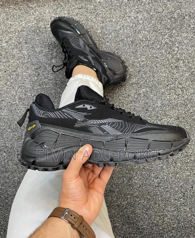 Reebok Zig Kinetica Edge In Different Colours , Swipe >>>>> · Photo 4