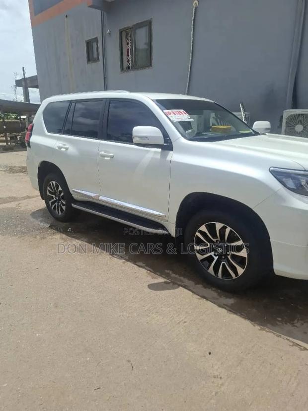 Toyota Land Cruiser Prado 2.7 2019 White photo 5