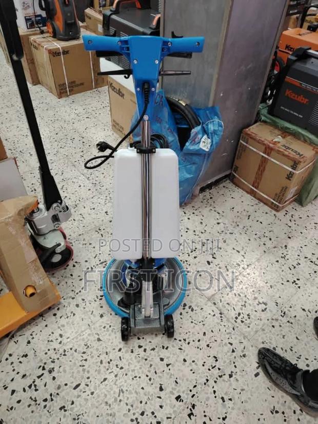 Commercial Quality Floor Scrubber | Cleaner Machine photo 2