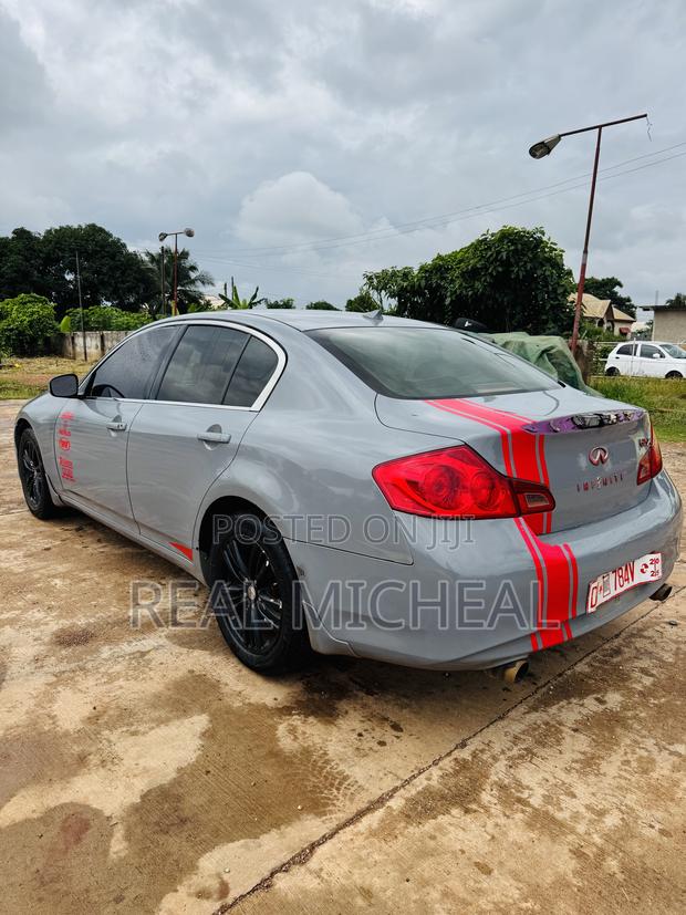 Infiniti G 2012 Gray