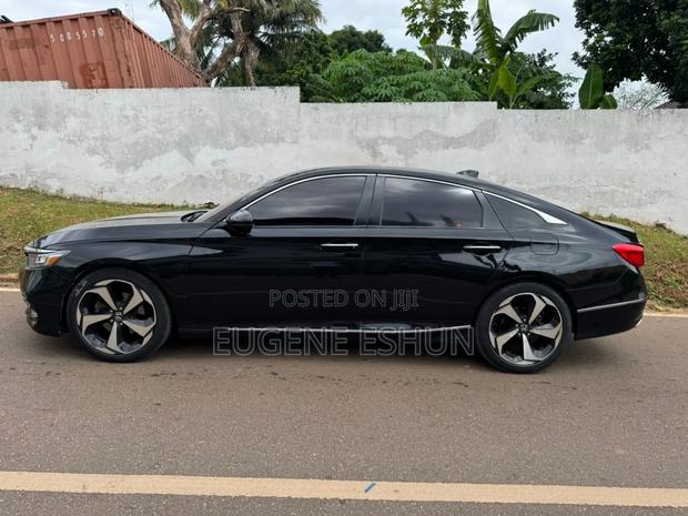 Honda Accord 2018 Black