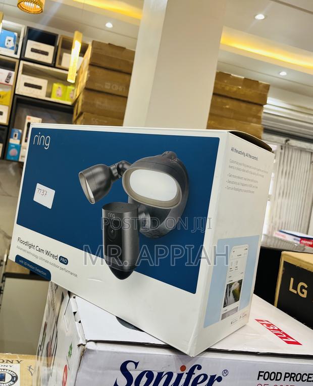 1080p Electric Ring Floodlight Cam Wired Pro(White) · Photo 2