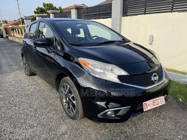 Nissan Versa 2016 Black