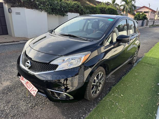 Nissan Versa 2016 Black