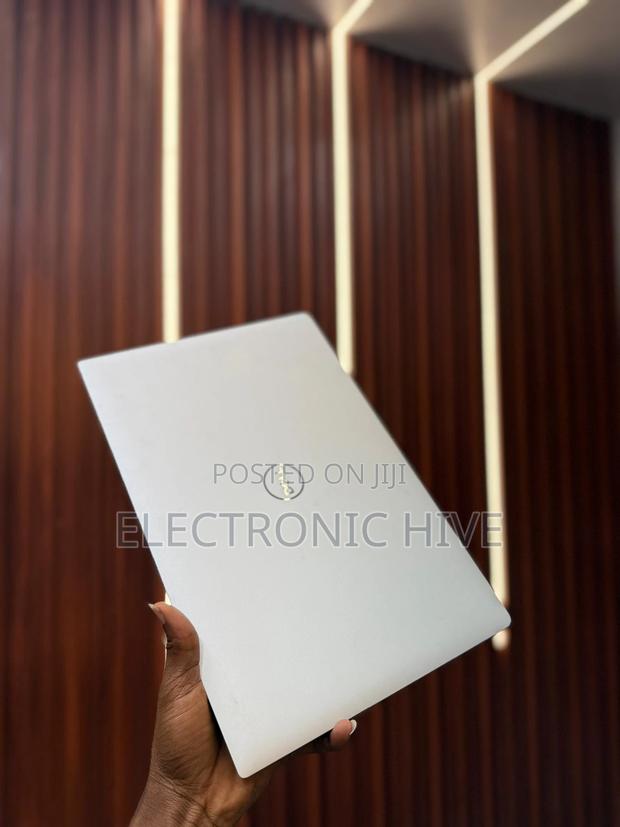 Laptop Dell XPS 15 16GB Intel Core I7 SSD 256GB photo 3