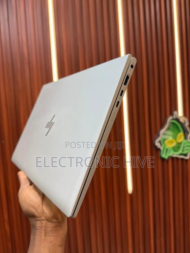 Laptop HP EliteBook 840 G8 16GB Intel Core I7 SSD 512GB photo 3
