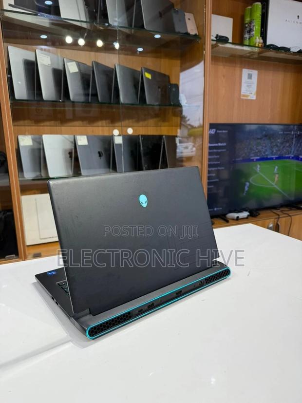 Laptop Alienware M17x R2 32GB Intel Core I9 SSD 1T photo 3