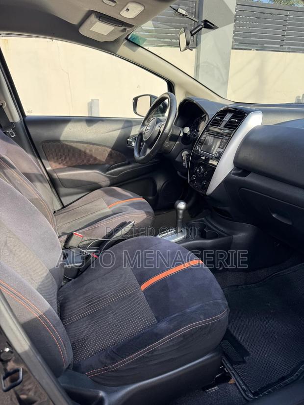 Nissan Versa 2016 Black