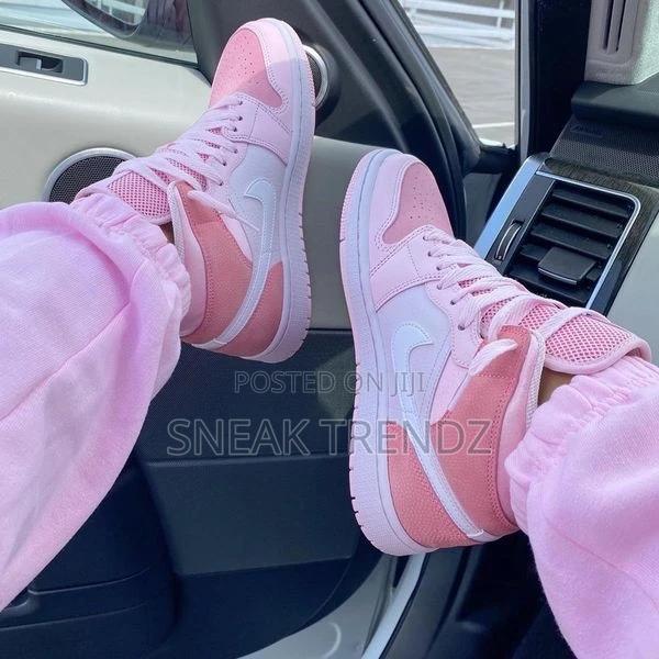 Air Jordan R1 Digital Pick · Photo 4