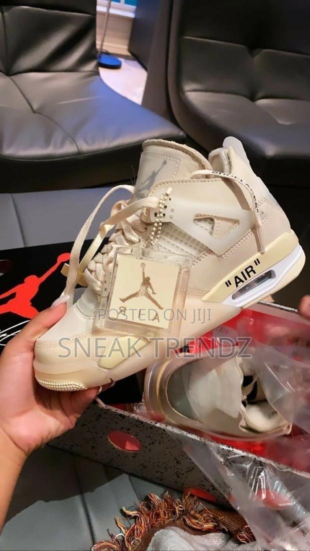 Jordan R4 Off White P Cream · Photo 3