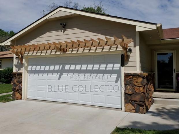 Automated Garage Door · Photo 2