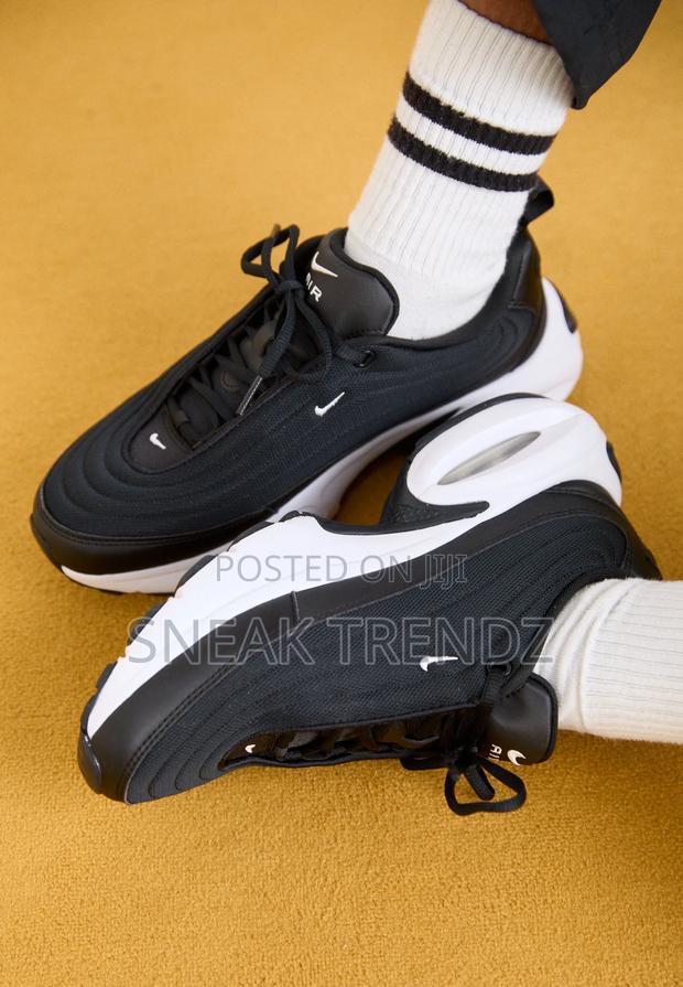 Air Nike Max Portal Black White · Photo 4