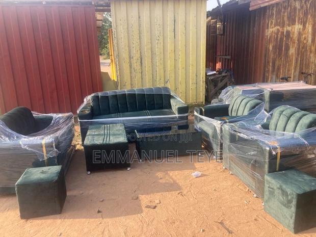 Full Set Off Luxury Sofa Made to Last · Photo 3