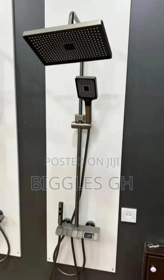 4in1 Temperature Display Shower · Photo 2
