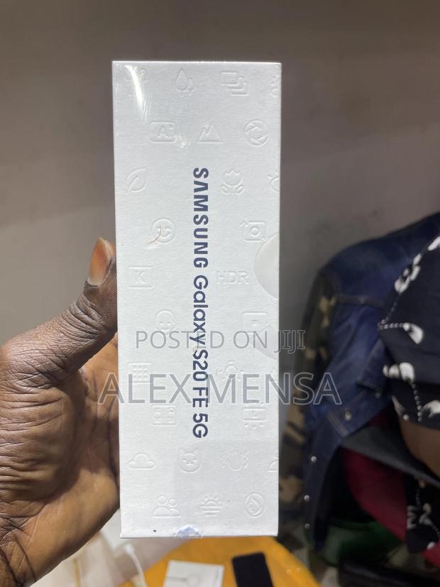 New Samsung Galaxy S20 FE 128 GB Blue