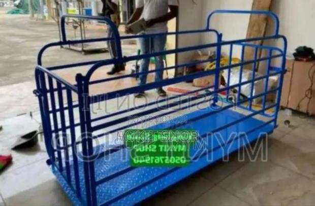 2000kg Pig, Cow And Horse Scale · Photo 2