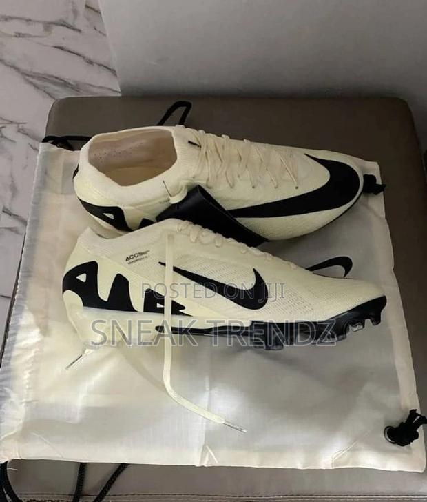 Nike Mercury Zoom Boot · Photo 3